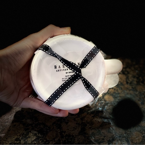 Rae Dunn Spooky Halloween Ghost Measuring Cups - Picture 5 of 6